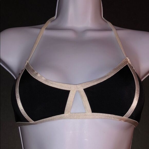 Victoria's‎ Secret Bikini Top - Picture 1 of 7